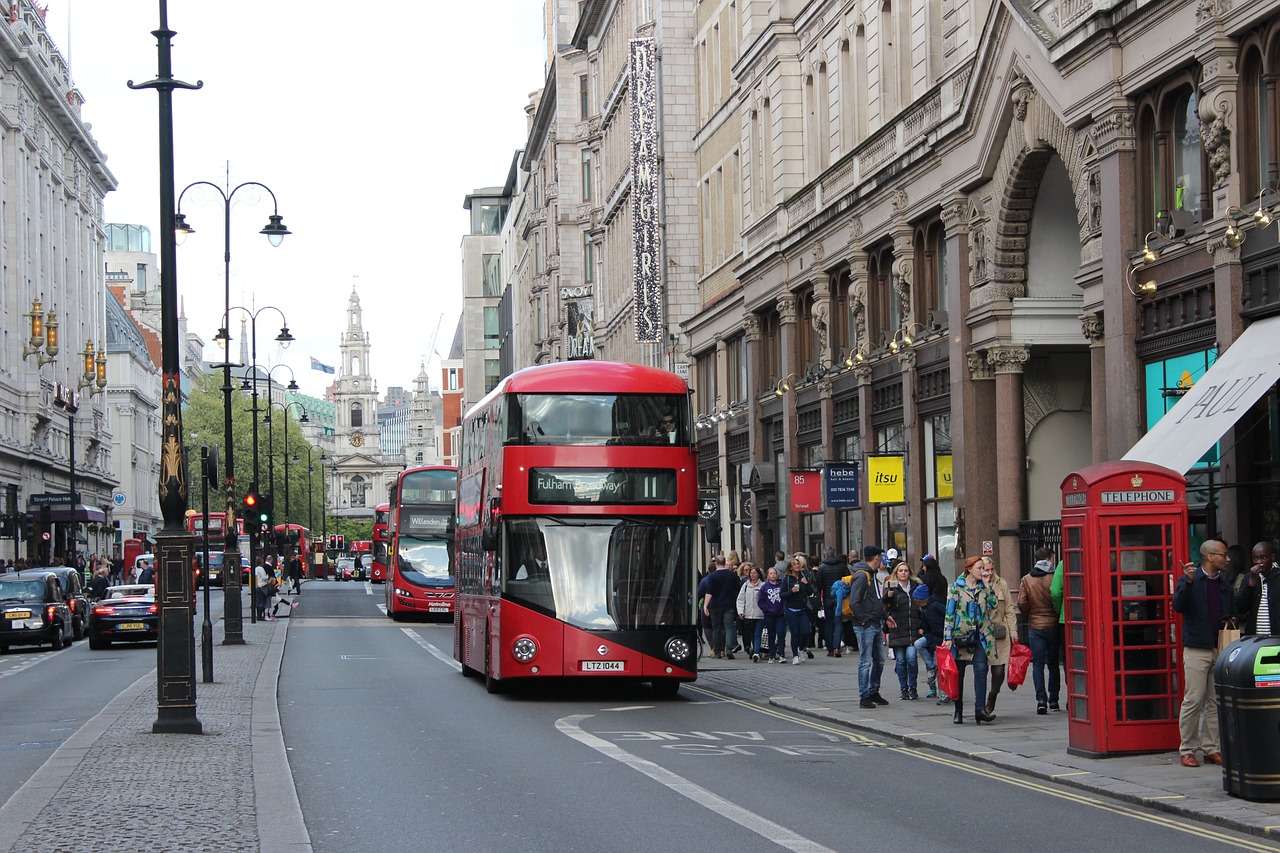 英国监狱人满为患，政府考虑提前释放囚犯